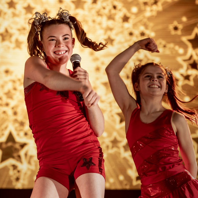 Oplev Flying Superkids - Glæde og bevægelse for børn